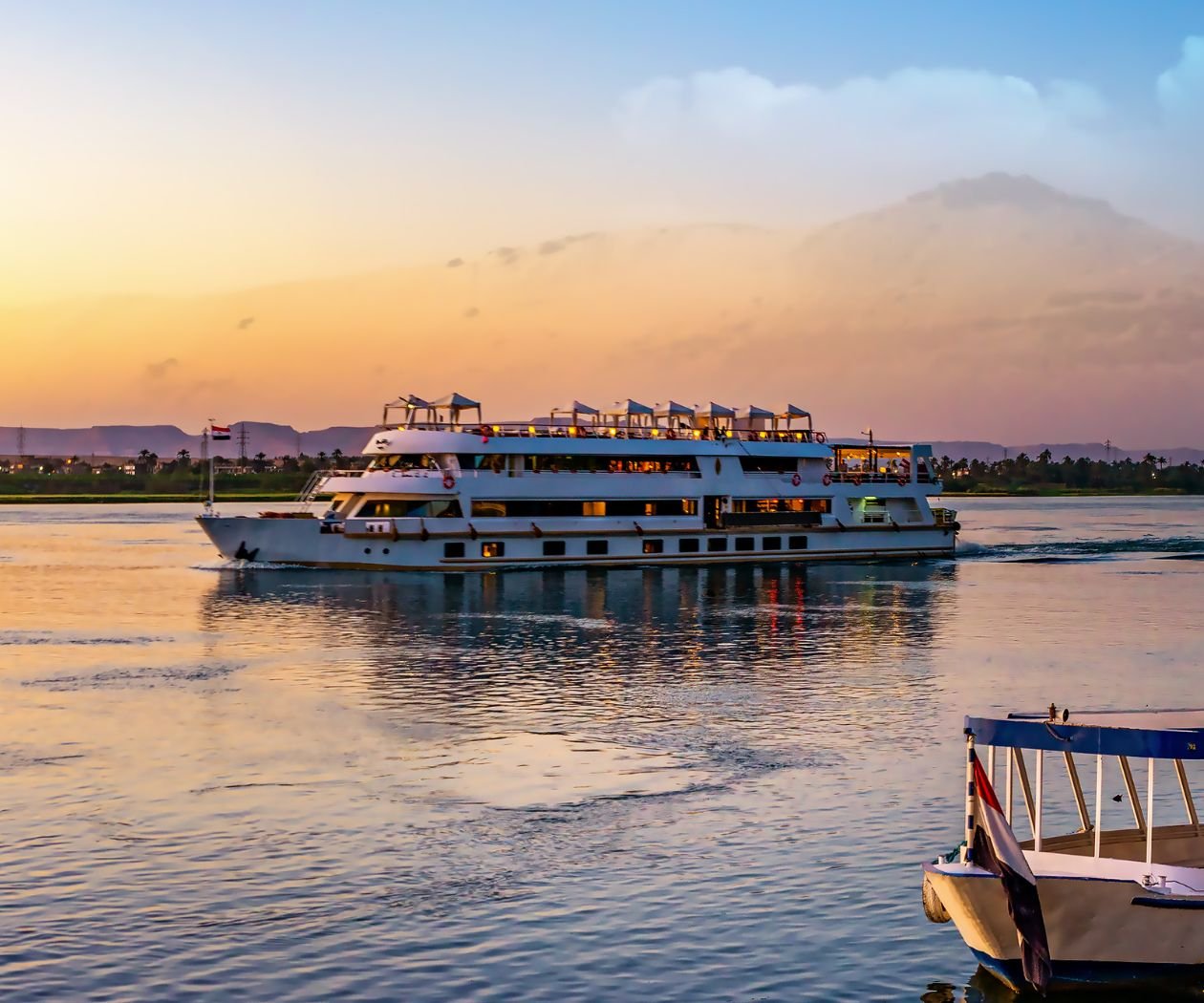 Scenic river cruise in Goa